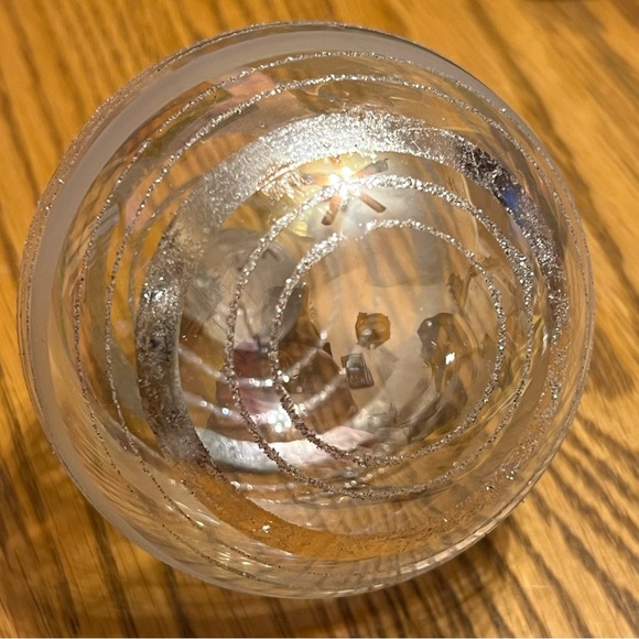 ‼️SOLD‼️ Silver & Glass Christmas Bulbs~ Set (12) - Gorgeous!🎄 - Picture 3 of 7